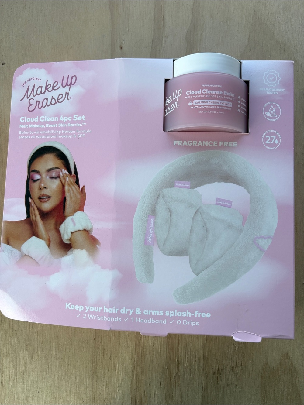 Make Up Eraser Cloud Clean 4pc Set - Pink